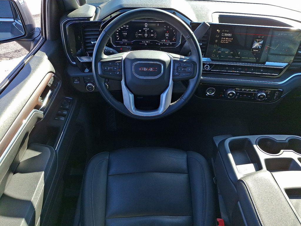 used 2024 GMC Sierra 1500 car, priced at $38,916