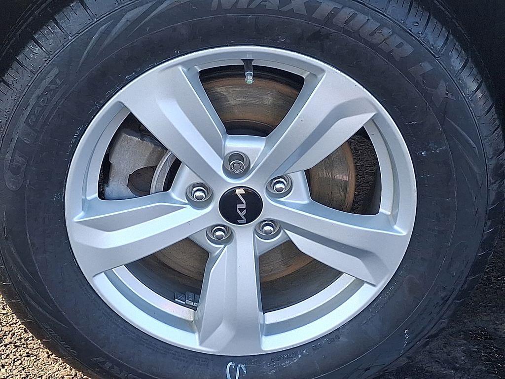 used 2023 Kia Sorento car, priced at $22,948