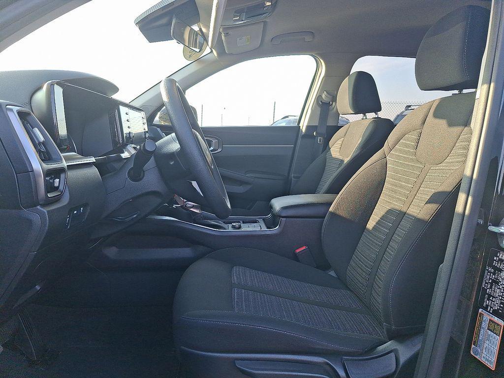 used 2023 Kia Sorento car, priced at $22,948