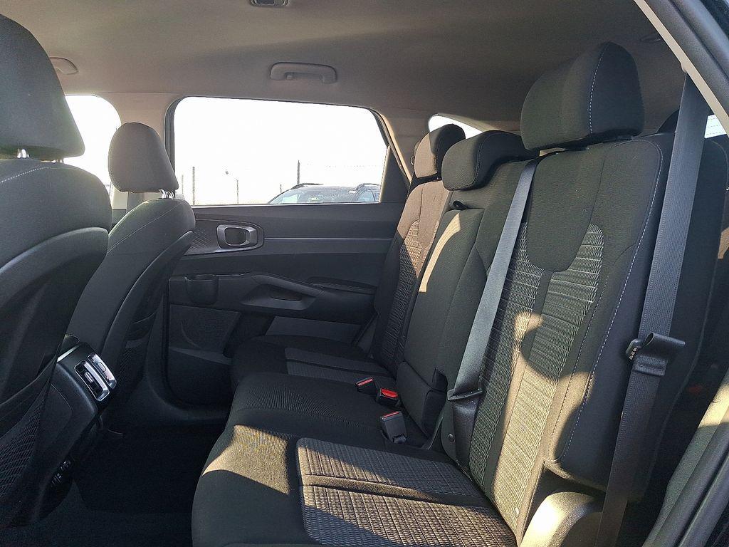 used 2023 Kia Sorento car, priced at $22,948