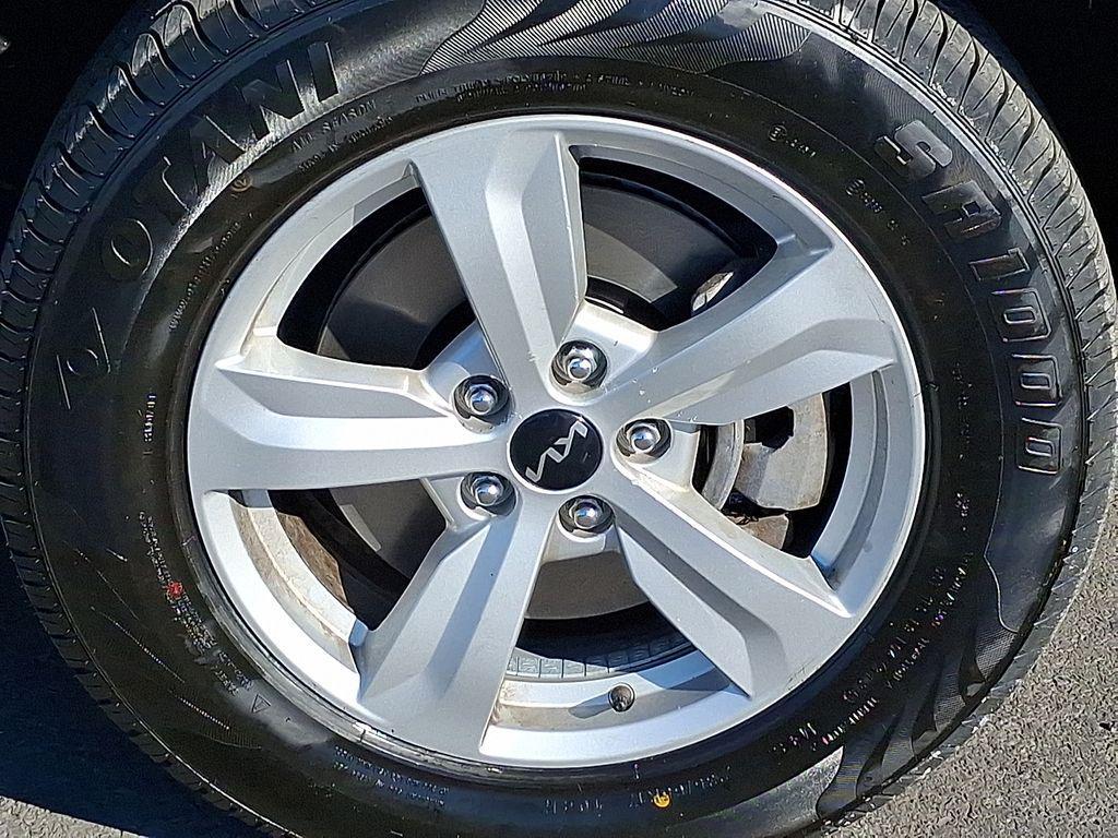 used 2023 Kia Sorento car, priced at $19,435