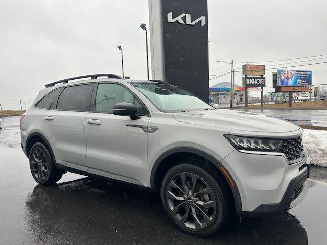 used 2023 Kia Sorento car, priced at $30,513