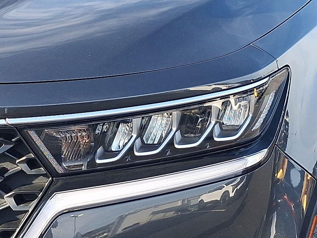 used 2022 Kia Sorento car, priced at $19,494