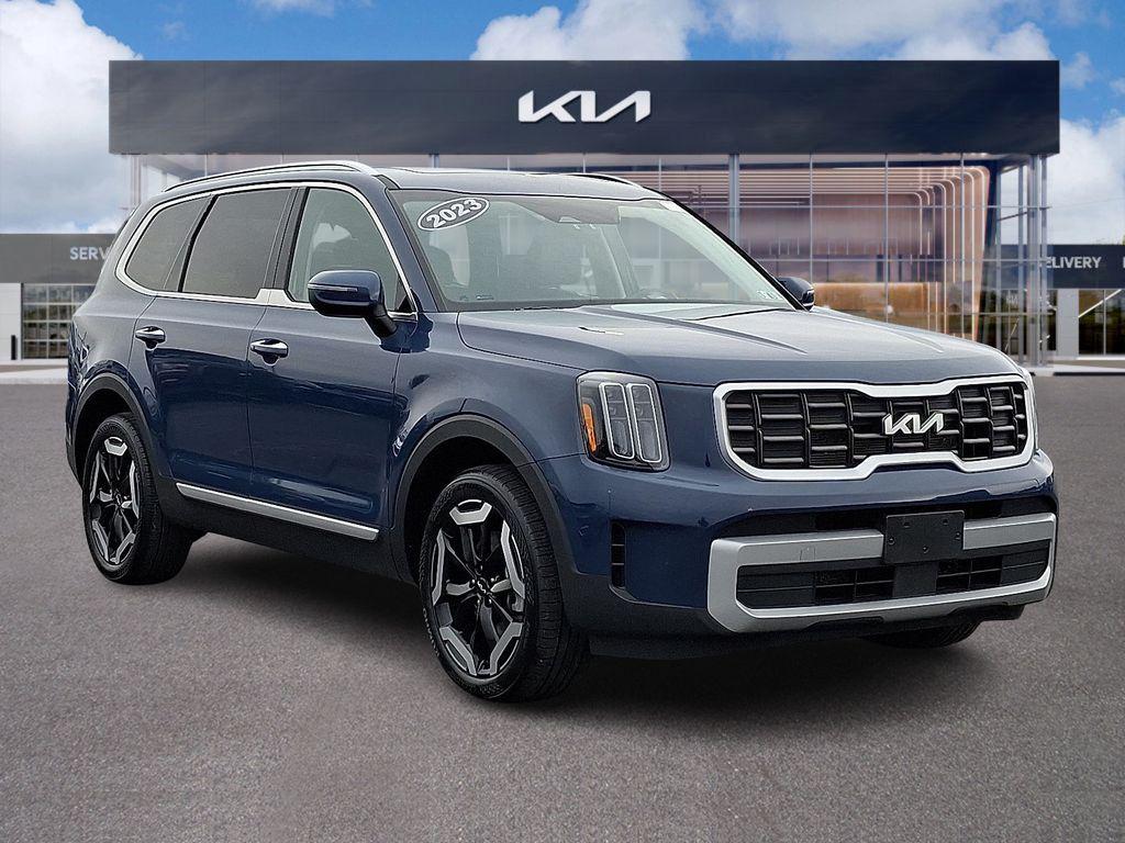 used 2023 Kia Telluride car, priced at $32,281