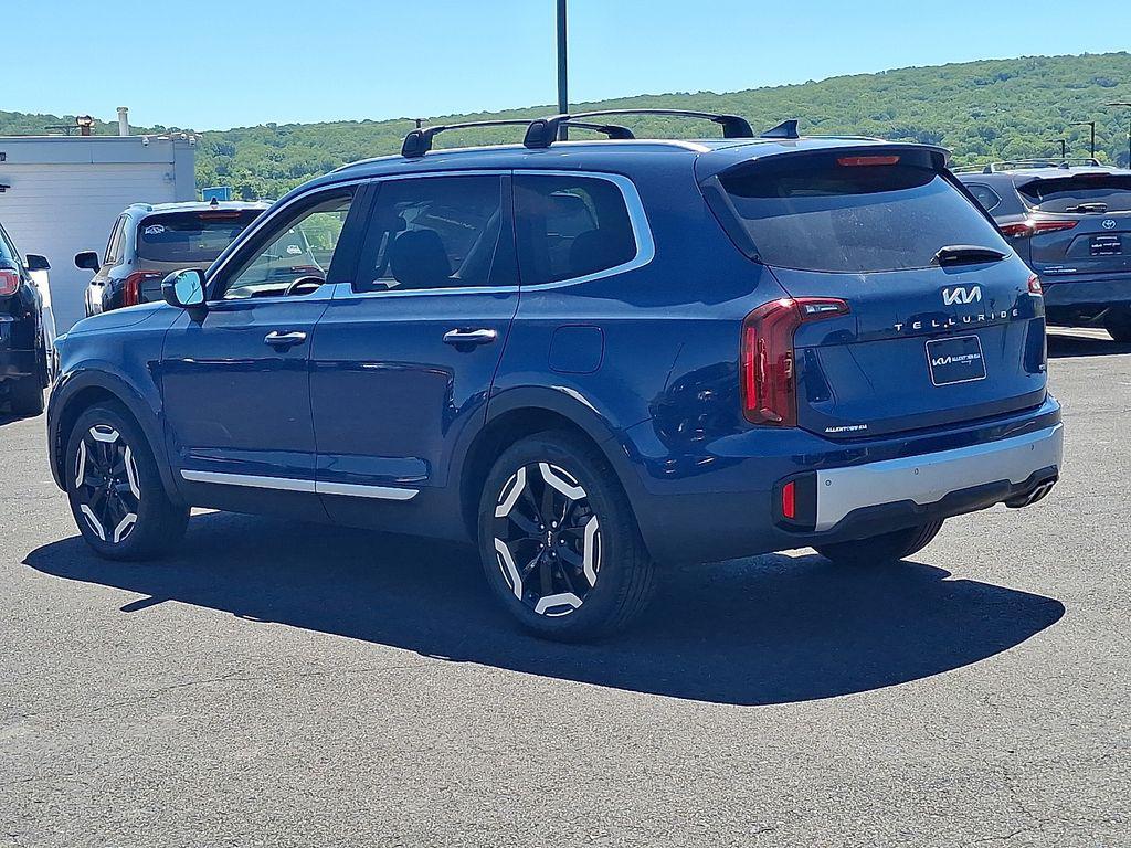 used 2024 Kia Telluride car, priced at $33,998