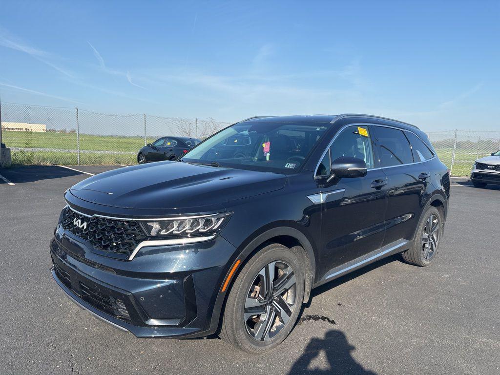 used 2023 Kia Sorento Hybrid car, priced at $28,148