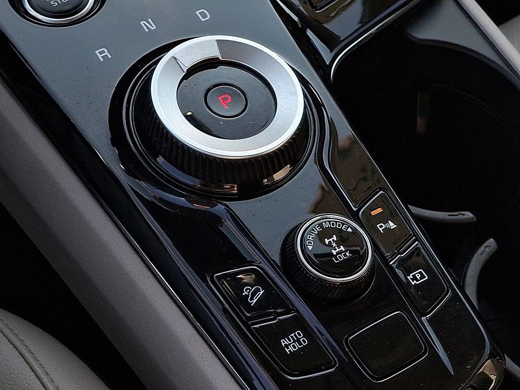 used 2023 Kia Sportage Hybrid car, priced at $20,466