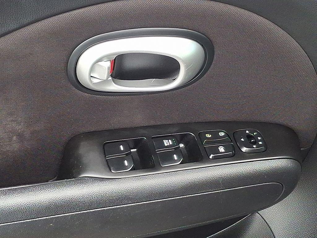 used 2016 Kia Soul car, priced at $6,999