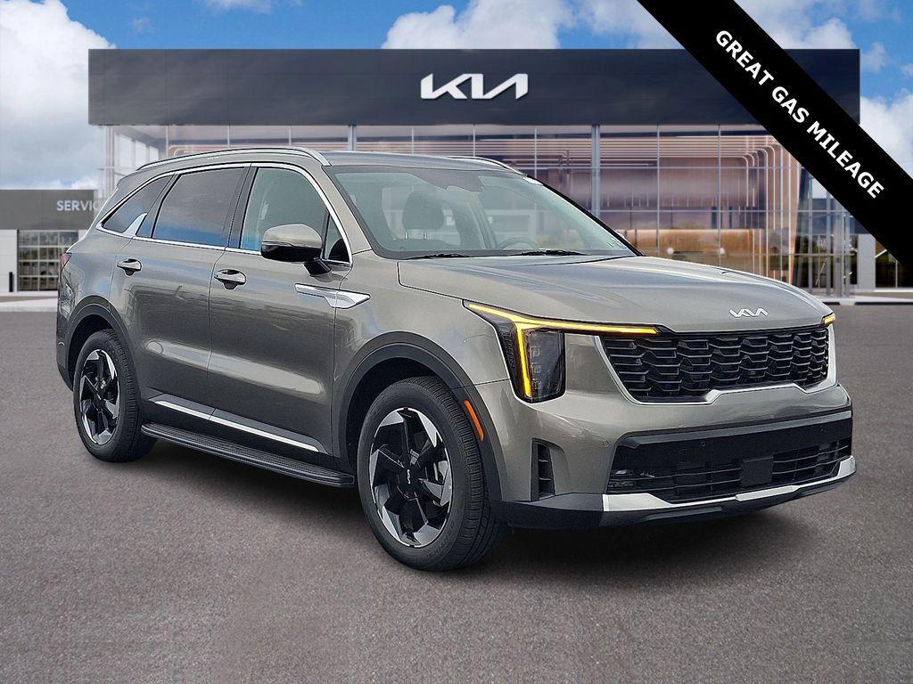 used 2025 Kia Sorento Hybrid car, priced at $35,118
