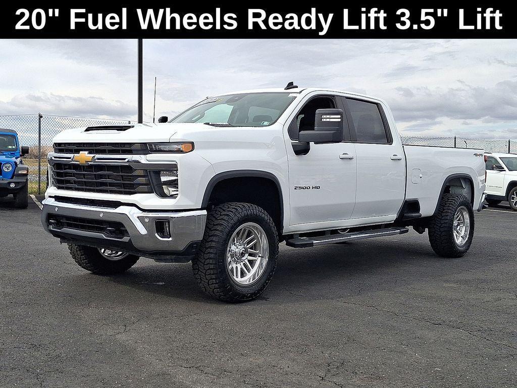 used 2025 Chevrolet Silverado 2500 car, priced at $58,998