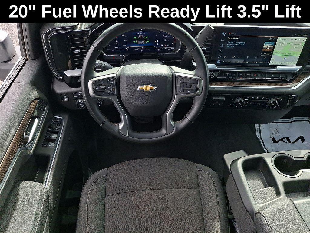 used 2025 Chevrolet Silverado 2500 car, priced at $58,998