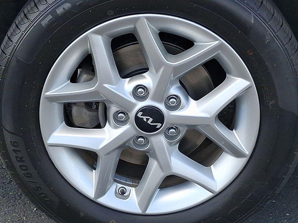 used 2024 Kia Soul car, priced at $17,499