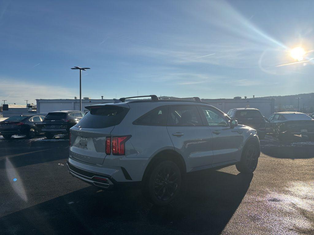 used 2022 Kia Sorento car, priced at $29,875