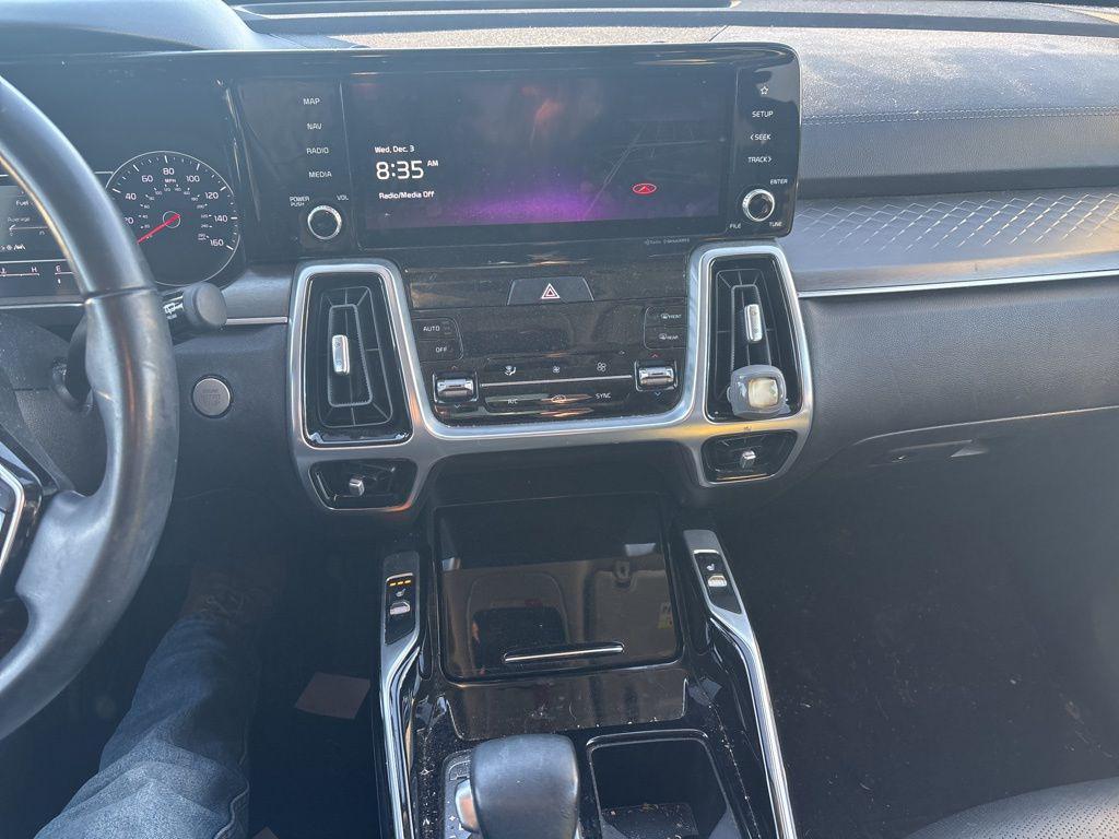 used 2022 Kia Sorento car, priced at $29,875
