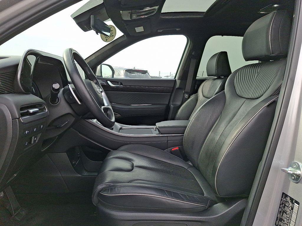 used 2024 Hyundai Palisade car, priced at $38,748