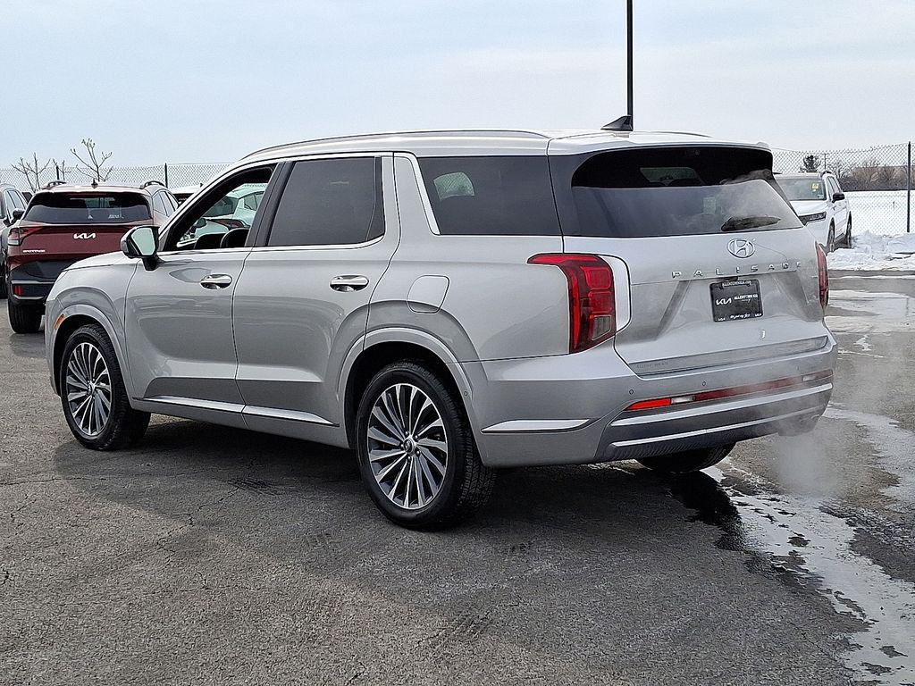 used 2024 Hyundai Palisade car, priced at $38,748