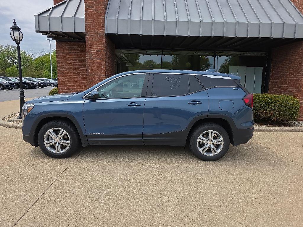 used 2024 GMC Terrain car, priced at $24,000