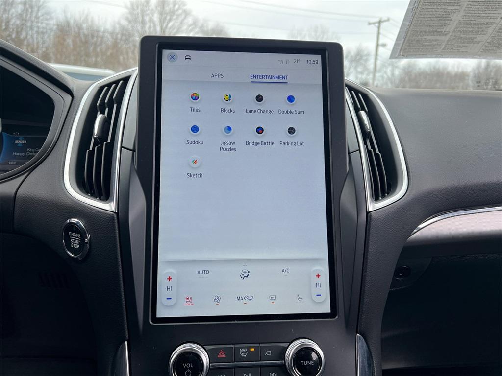 used 2024 Ford Edge car, priced at $32,000