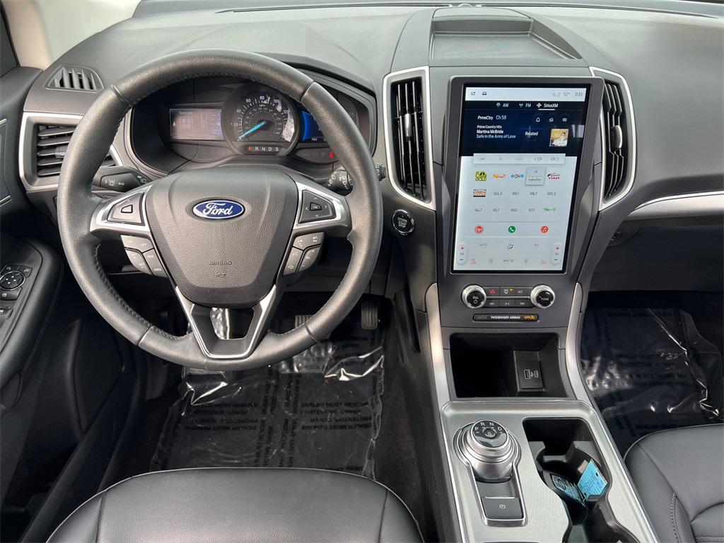 used 2022 Ford Edge car, priced at $27,000