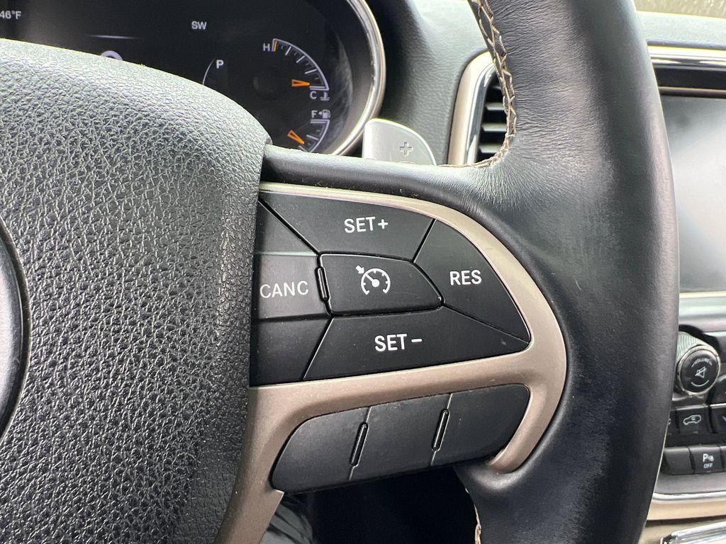 used 2017 Jeep Grand Cherokee car, priced at $13,500