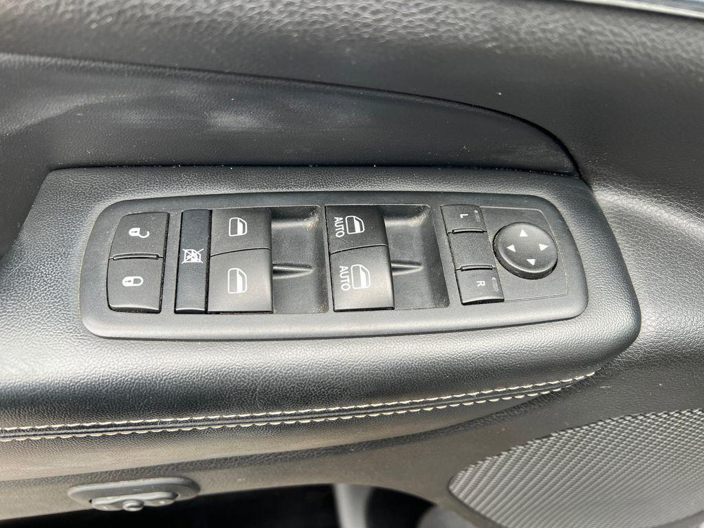 used 2017 Jeep Grand Cherokee car, priced at $13,500