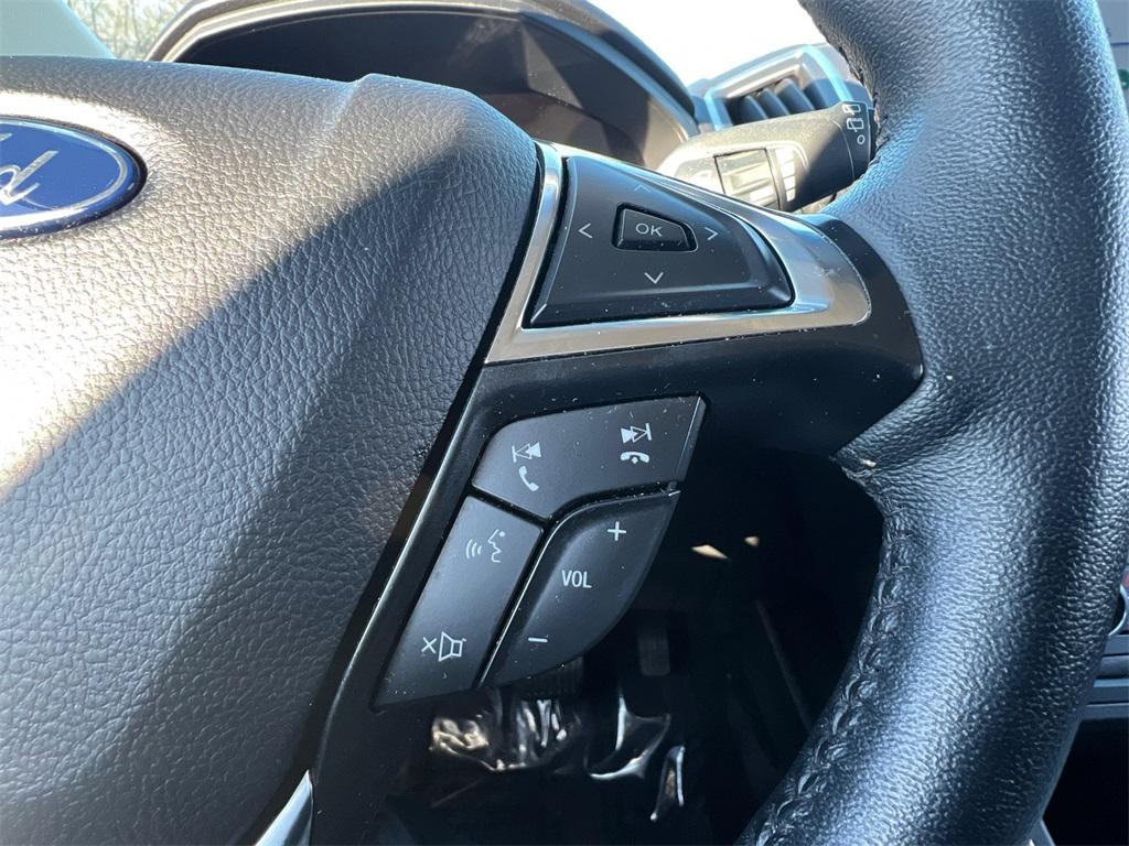 used 2024 Ford Edge car, priced at $27,000