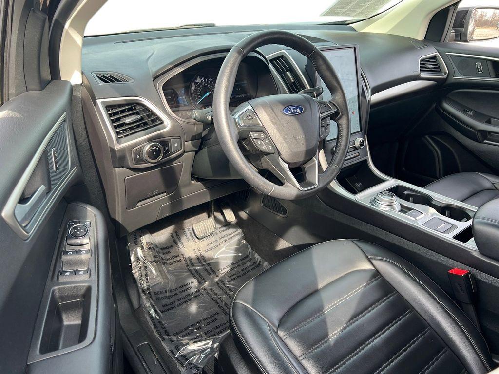 used 2024 Ford Edge car, priced at $26,500