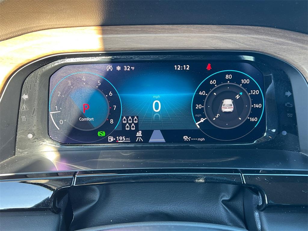 used 2025 Volkswagen Atlas car, priced at $31,000