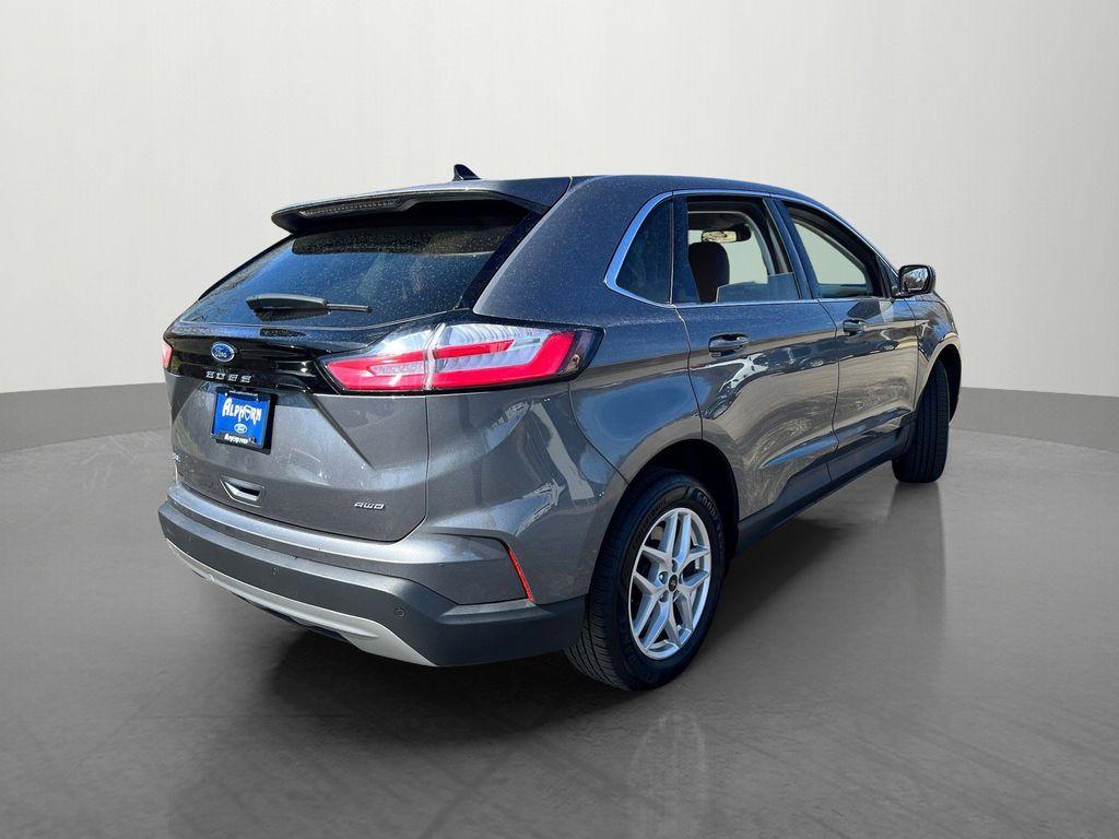used 2024 Ford Edge car, priced at $24,500