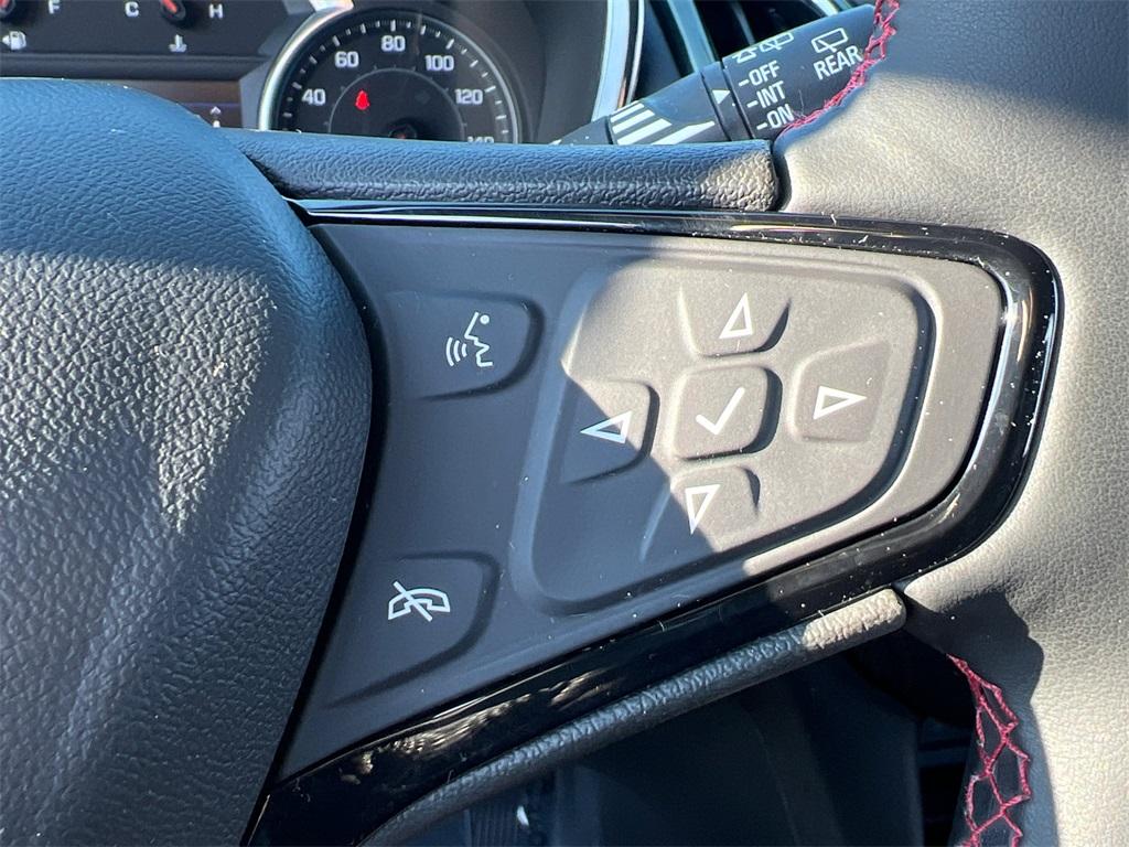 used 2024 Chevrolet Equinox car, priced at $27,500