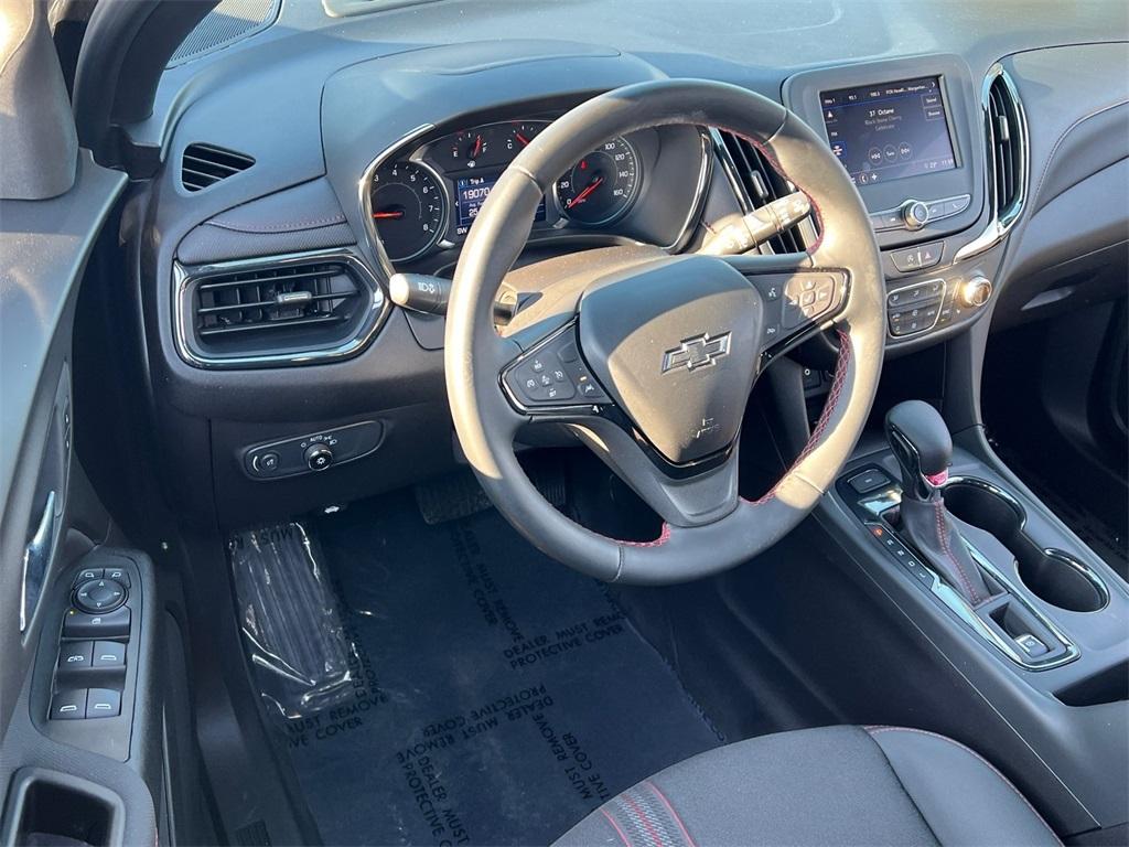 used 2024 Chevrolet Equinox car, priced at $27,500