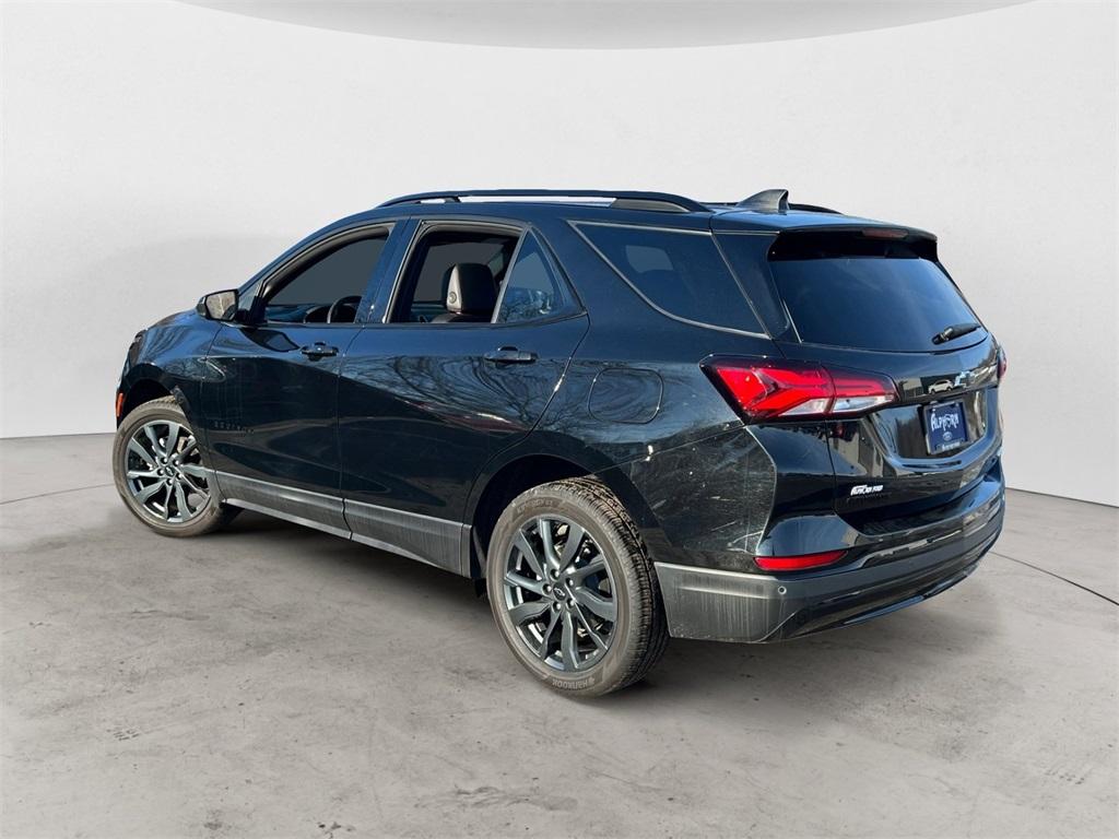 used 2024 Chevrolet Equinox car, priced at $27,500