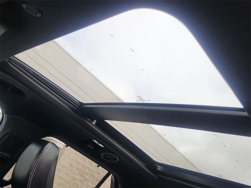 used 2022 Ford Explorer car, priced at $37,399