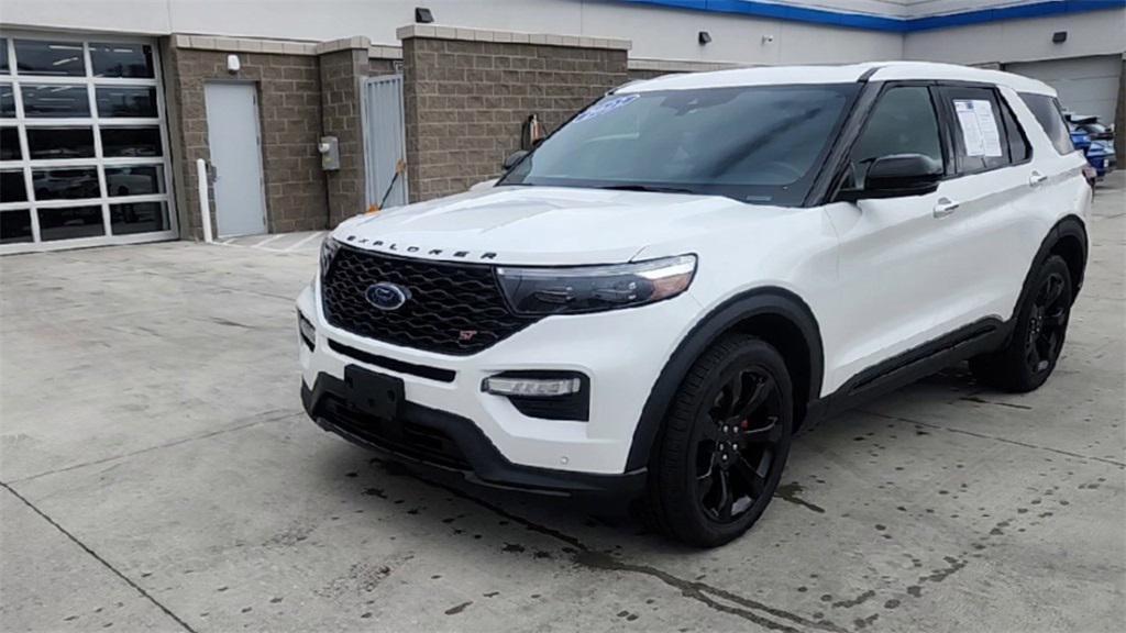 used 2022 Ford Explorer car, priced at $37,399