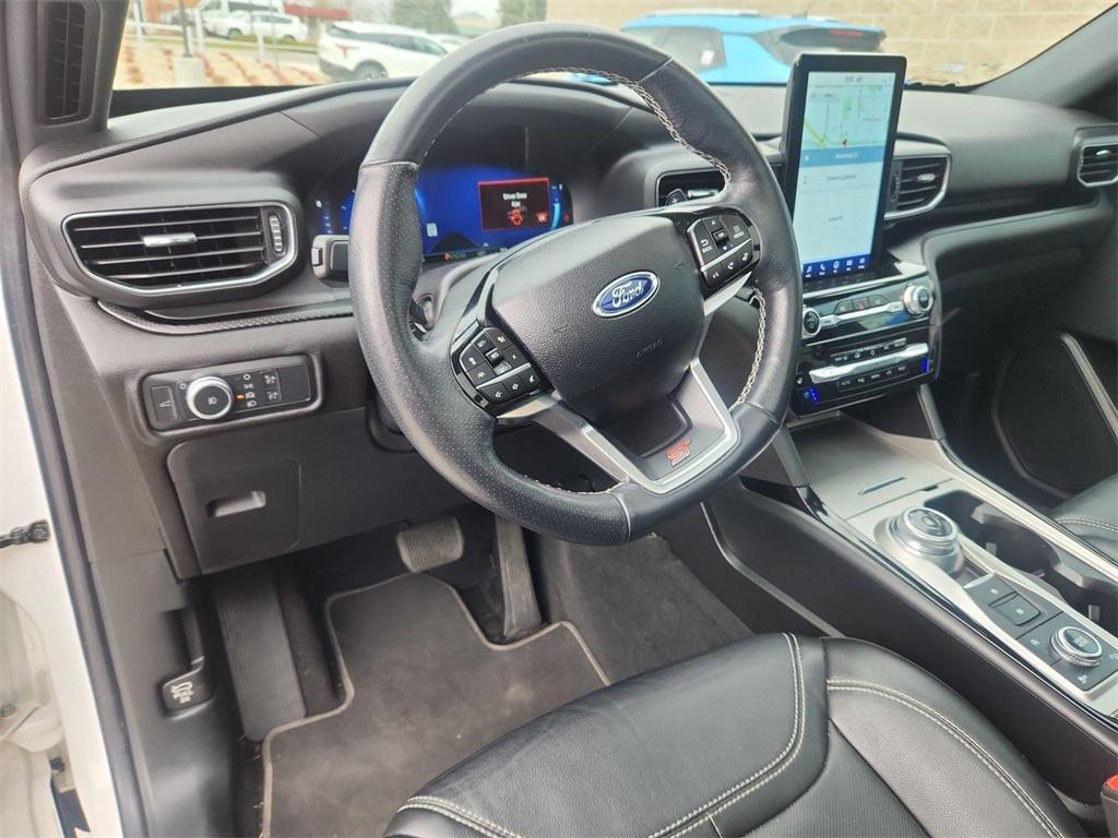 used 2022 Ford Explorer car, priced at $37,399