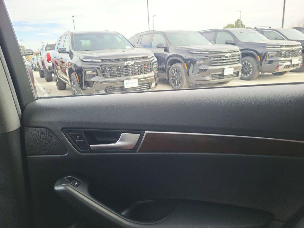 used 2012 Audi Q5 car, priced at $9,592