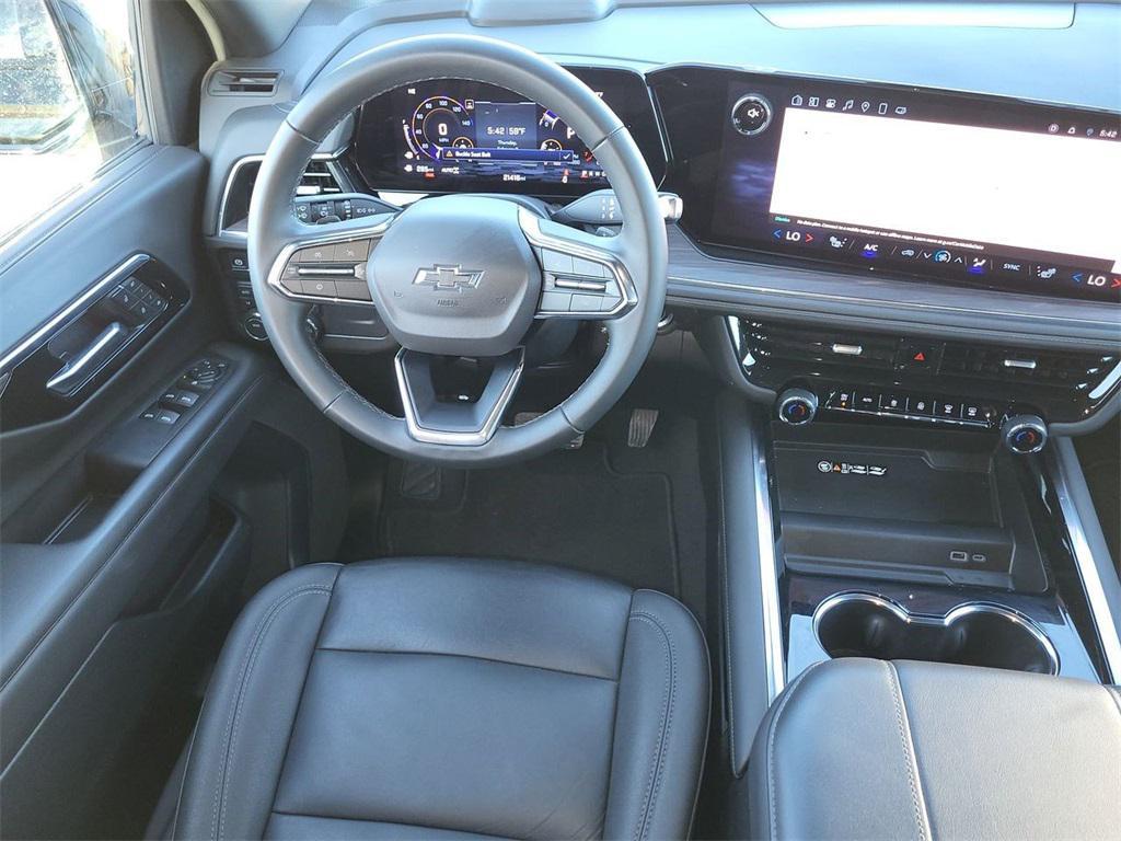 used 2025 Chevrolet Suburban car, priced at $69,494