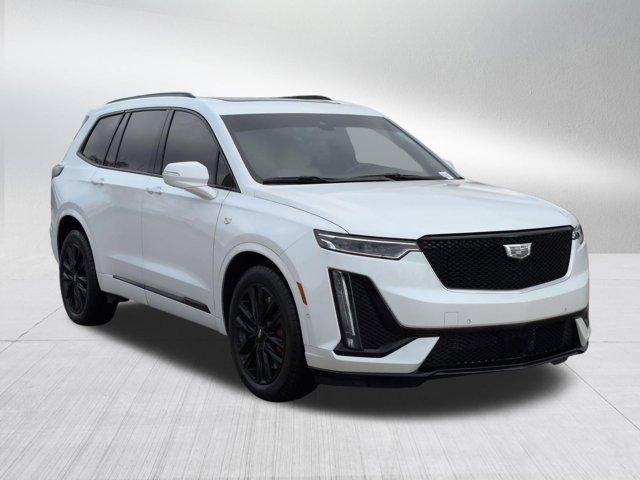 used 2024 Cadillac XT6 car, priced at $51,724