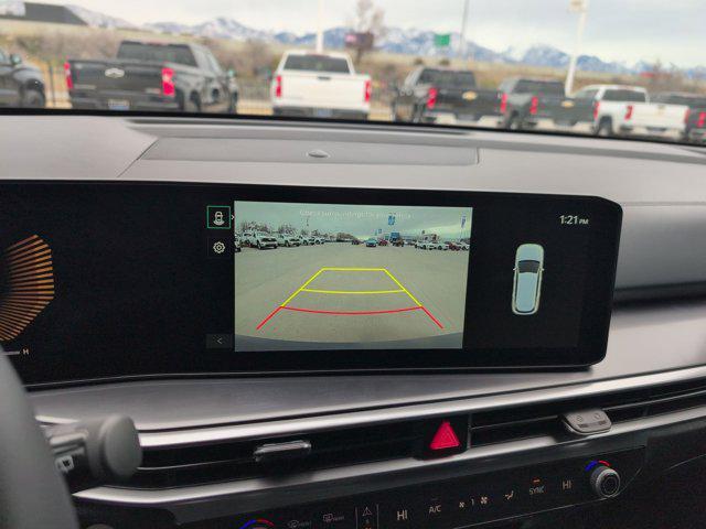 used 2025 Kia Sorento car, priced at $32,736