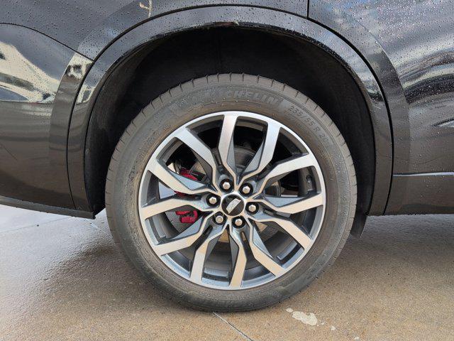 used 2023 Cadillac XT6 car, priced at $39,995