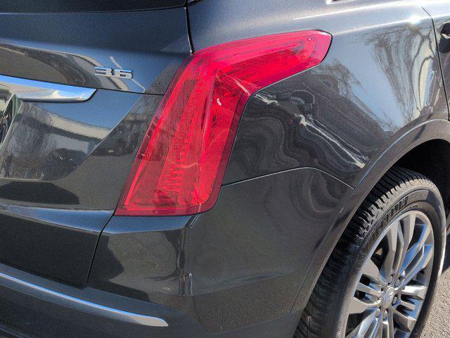 used 2017 Cadillac XT5 car, priced at $17,295