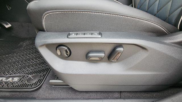 new 2026 Volkswagen Atlas Cross Sport car, priced at $52,212