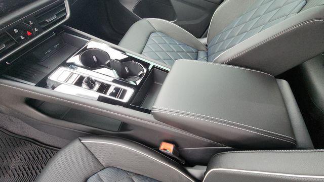 new 2026 Volkswagen Atlas Cross Sport car, priced at $52,212