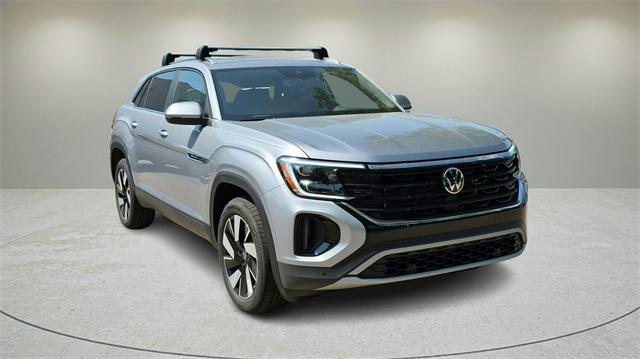 new 2026 Volkswagen Atlas Cross Sport car, priced at $42,268