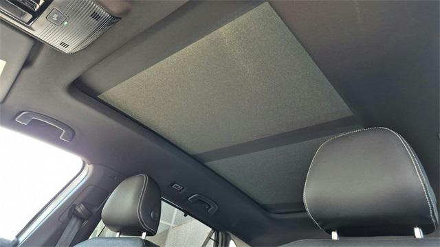 new 2026 Volkswagen Atlas Cross Sport car, priced at $42,268