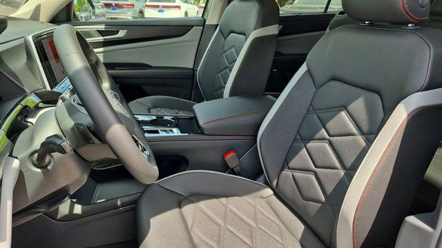new 2026 Volkswagen Atlas car, priced at $46,089