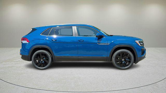 new 2026 Volkswagen Atlas Cross Sport car, priced at $42,779