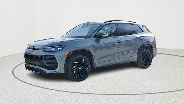 new 2026 Volkswagen Tiguan car, priced at $37,403