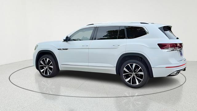 new 2026 Volkswagen Atlas car, priced at $52,880