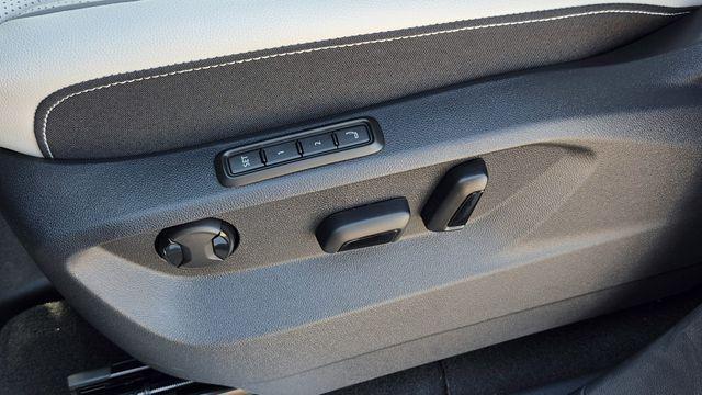 new 2026 Volkswagen Atlas Cross Sport car, priced at $51,760